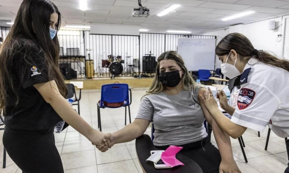 Ισραήλ: Έκανε ''ποδαρικό'' το 1ο κρούσμα της νέας μετάλλαξης